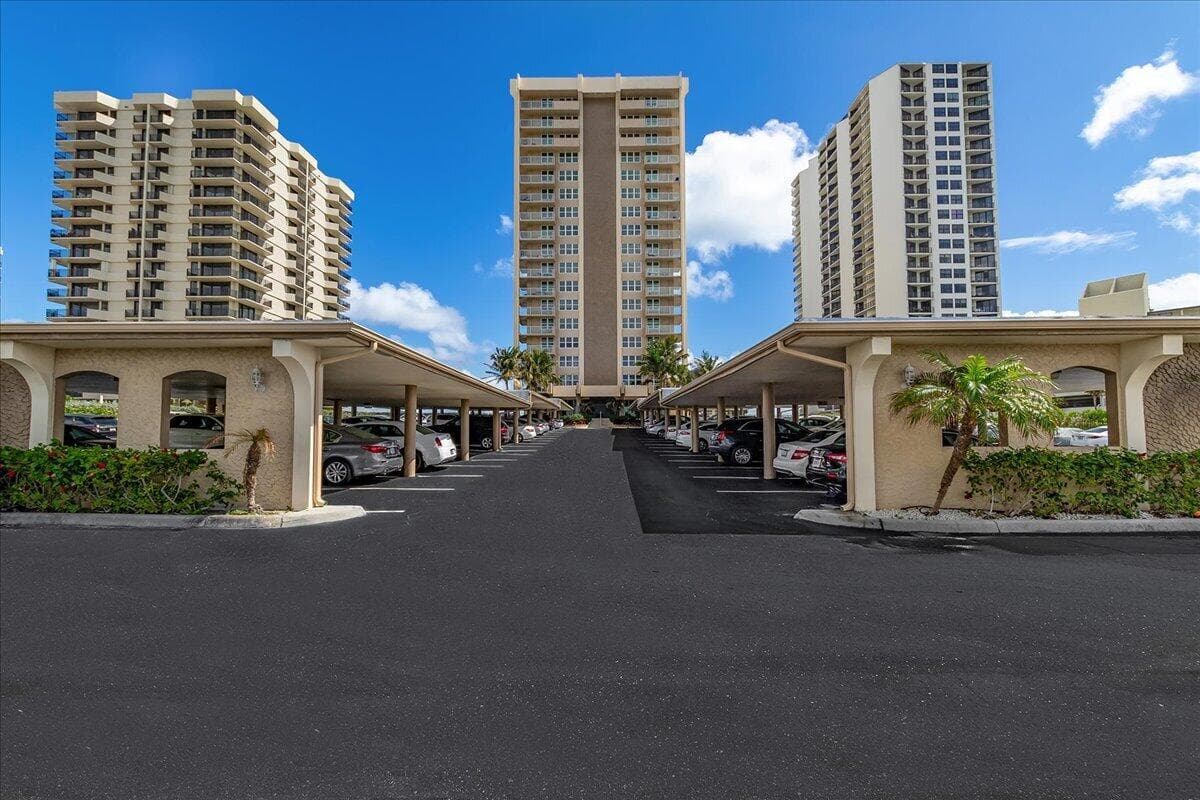 5440 N OCEAN Drive # 706, Singer Island, FL 33404 photo 2