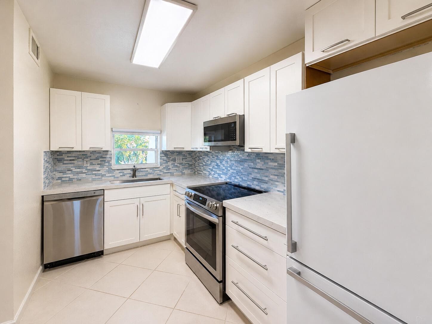 9411 N Hollybrook Lake Drive # 309, Pembroke Pines, FL 33025 photo 2