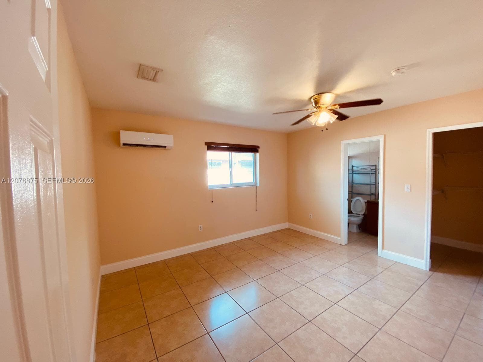 2272 NW 66th St, Miami, FL 33147 photo 5