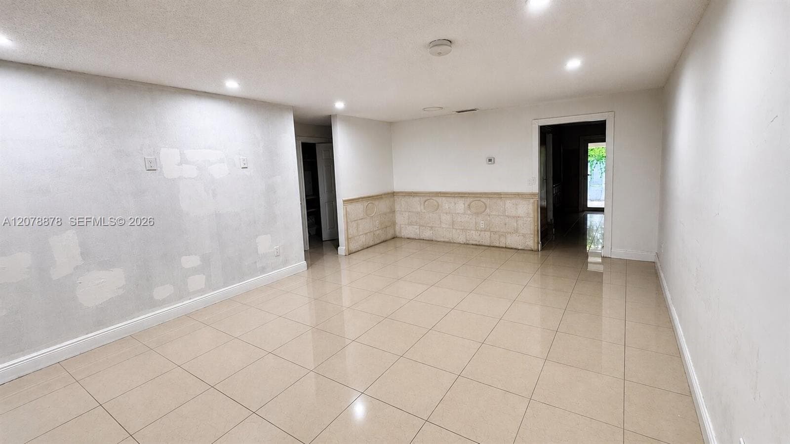 18820 NW 45th Ave, Miami Gardens, FL 33055 photo 2