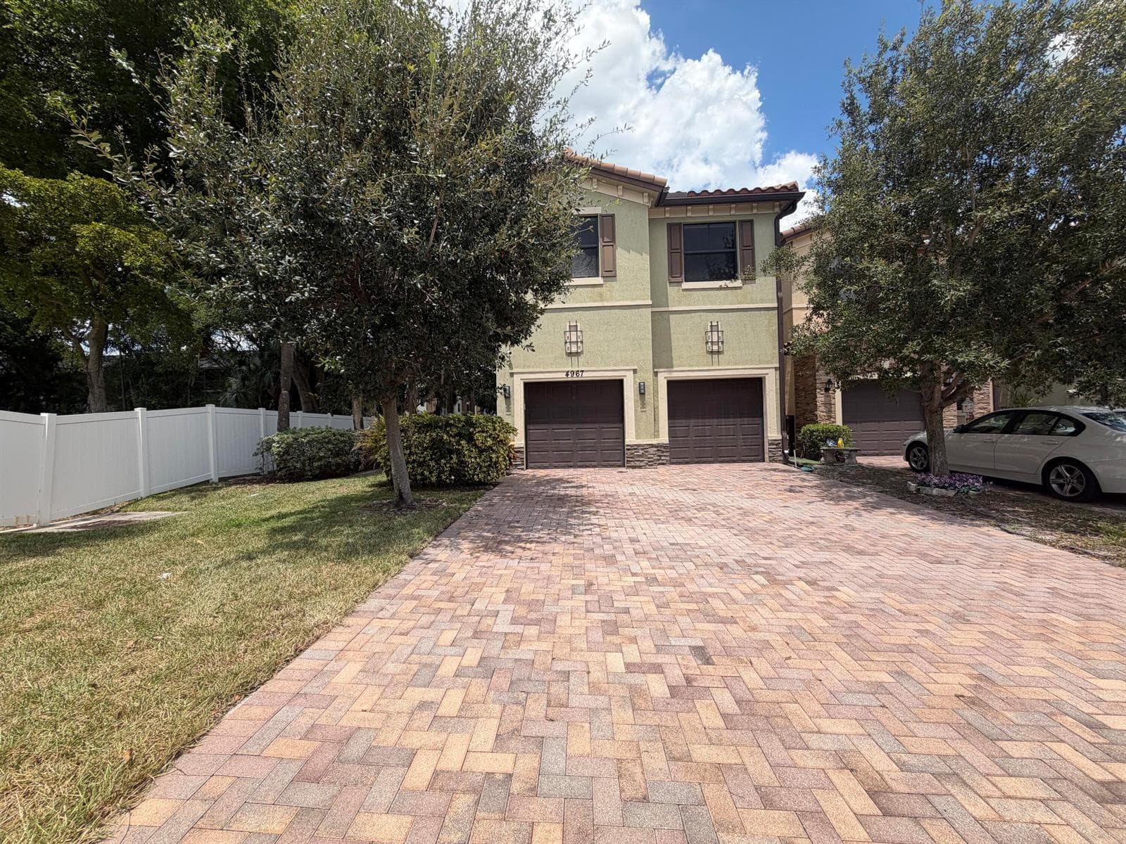 4967 NW 59th Street, Tamarac, FL 33319