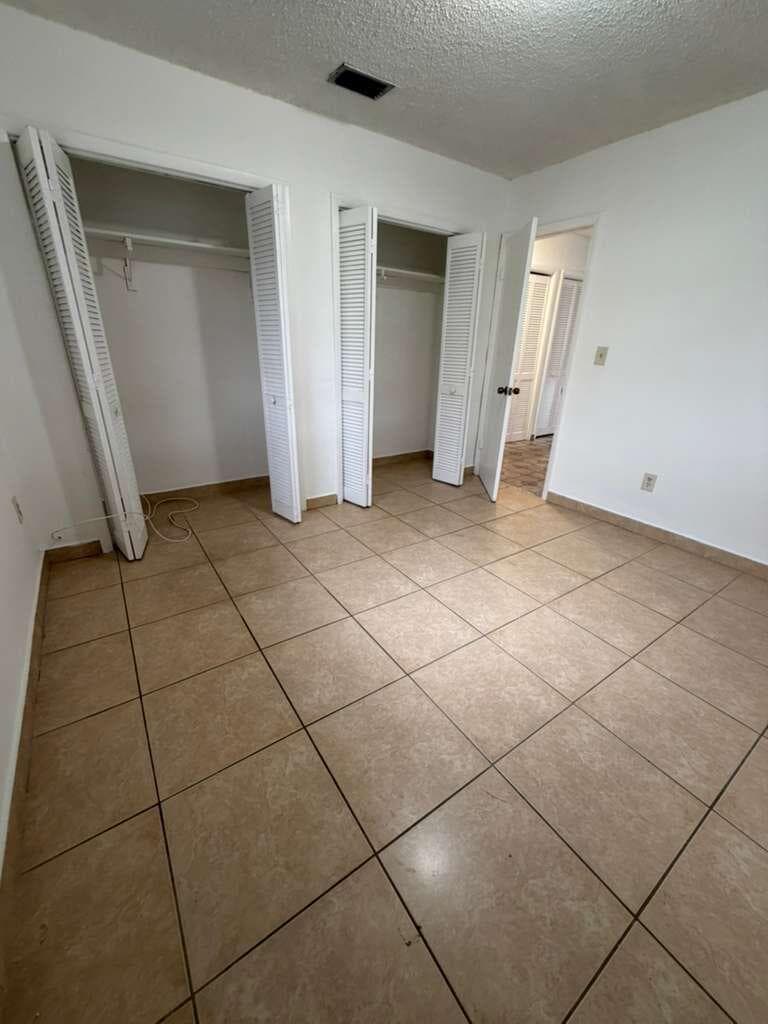 4796 E 10th Avenue, Hialeah, FL 33013 photo 4