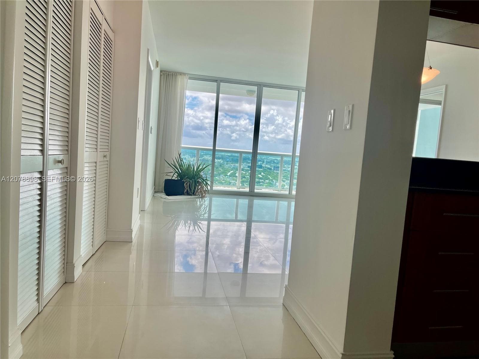 1800 N Bayshore Dr # 3710, Miami, FL 33132 photo 3