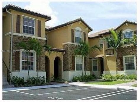 1480 NE 33rd Ave # 108, Homestead, FL 33033 photo 2