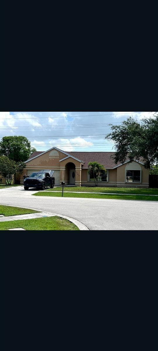 1540 CHAPPAREL Way, Wellington, FL 33414