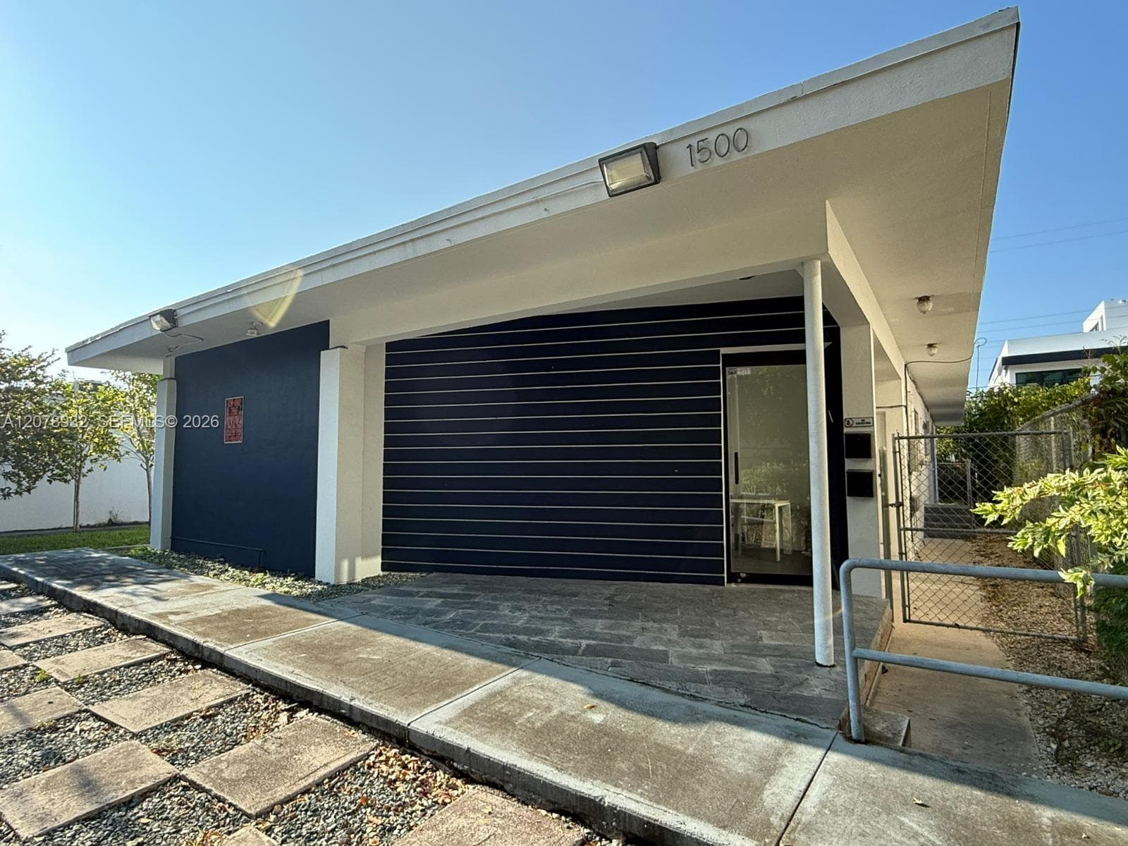 1500 SW 22nd St, Miami, FL 33145 photo 3