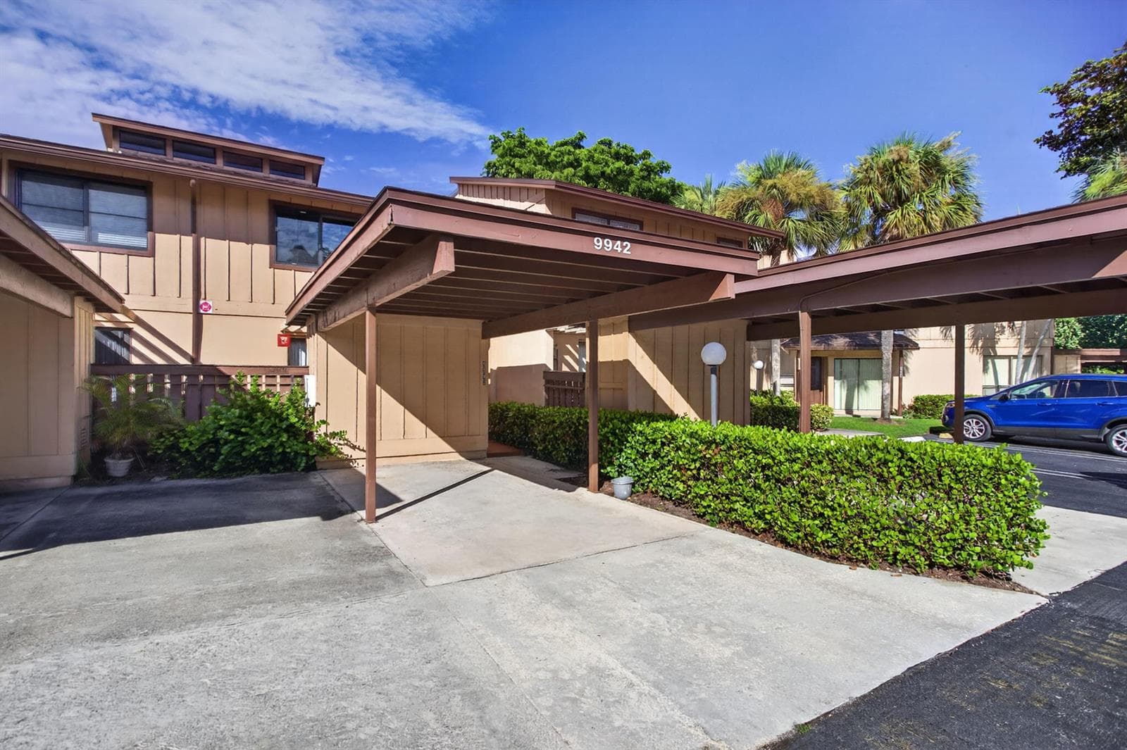 9942 Royal Palm Boulevard, Coral Springs, FL 33065 photo 2