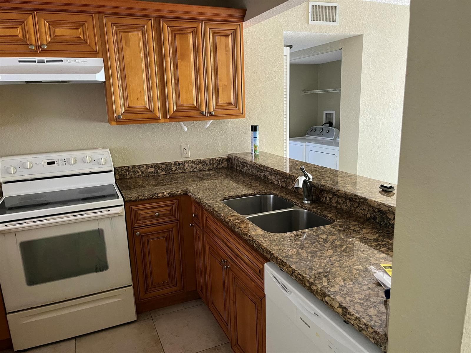 1600 Balfour Point Drive # F, West Palm Beach, FL 33411 photo 2