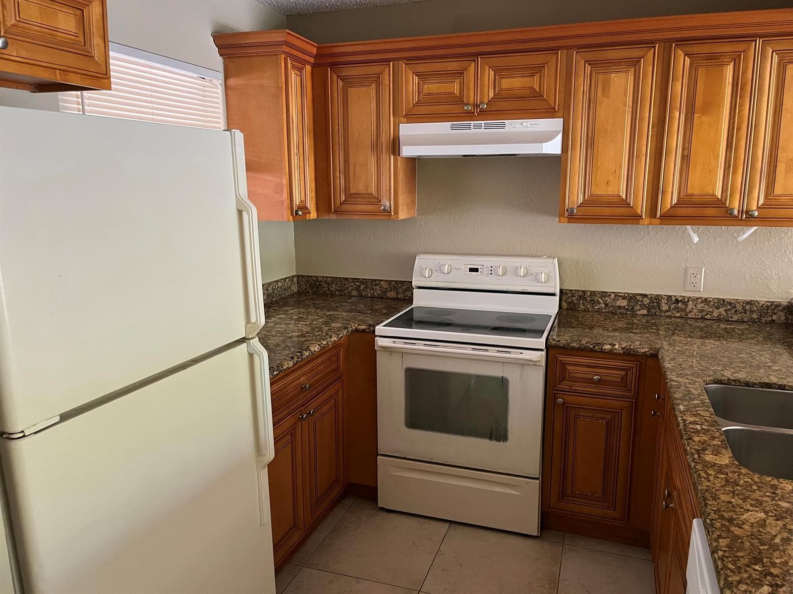 1600 Balfour Point Drive # F, West Palm Beach, FL 33411 photo 3