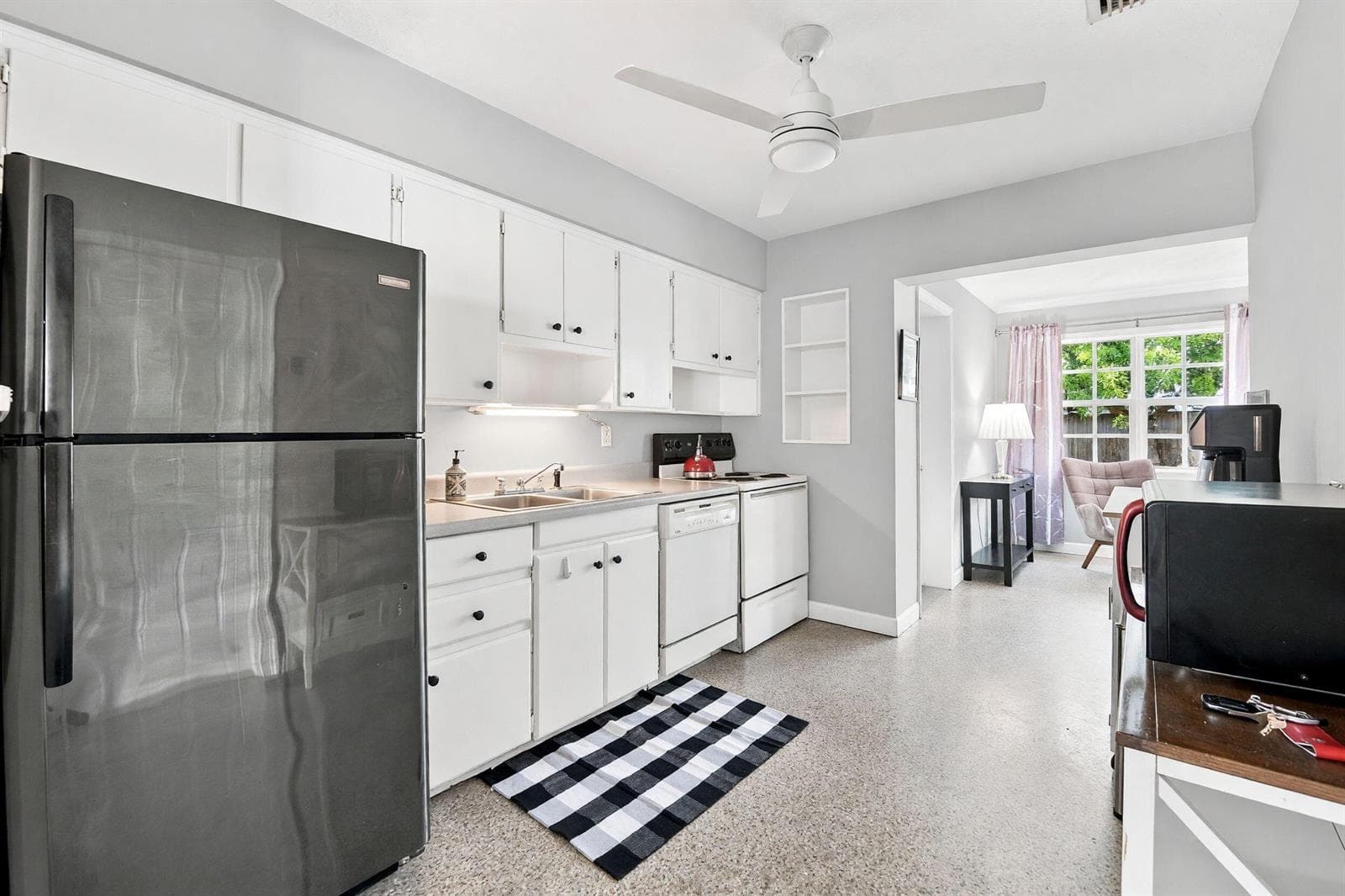 468 NW 48th Street, Oakland Park, FL 33309 photo 4