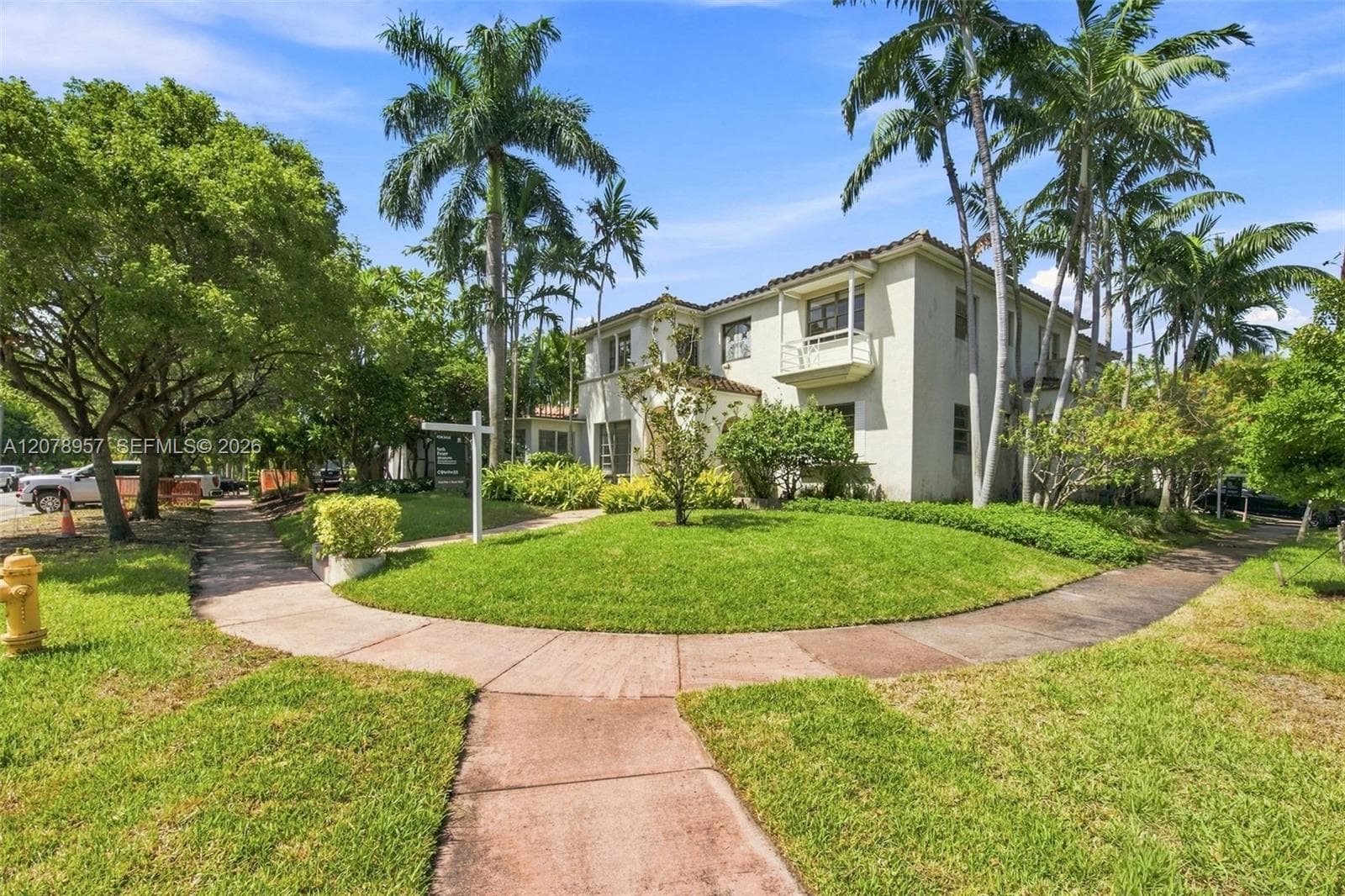 5680 Pine Tree Dr, Miami Beach, FL 33140 photo 3
