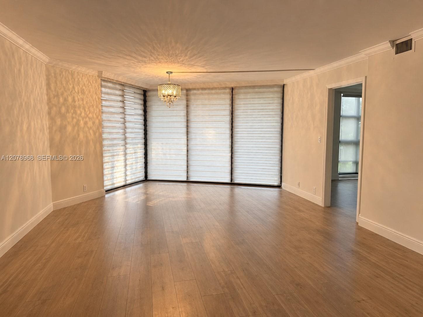 4000 Towerside Ter # 304, Miami, FL 33138