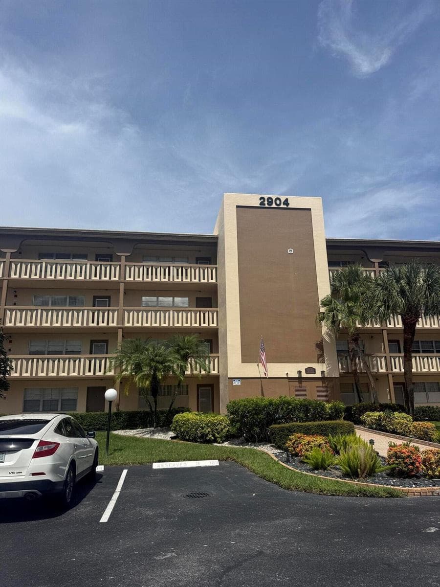 2904 VICTORIA Place # H1, Coconut Creek, FL 33066
