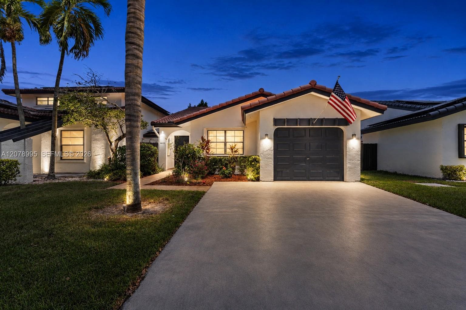 6633 NW 176th Ter, Hialeah, FL 33015