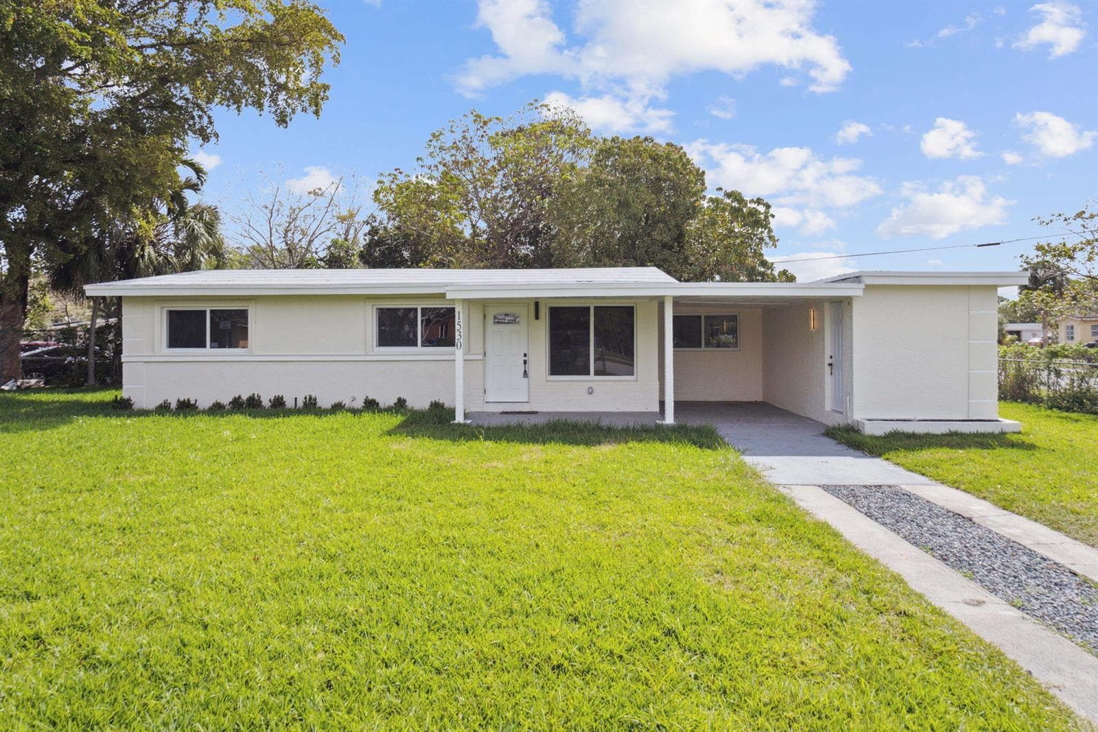 1530 NW 18TH Court, Fort Lauderdale, FL 33311 photo 3