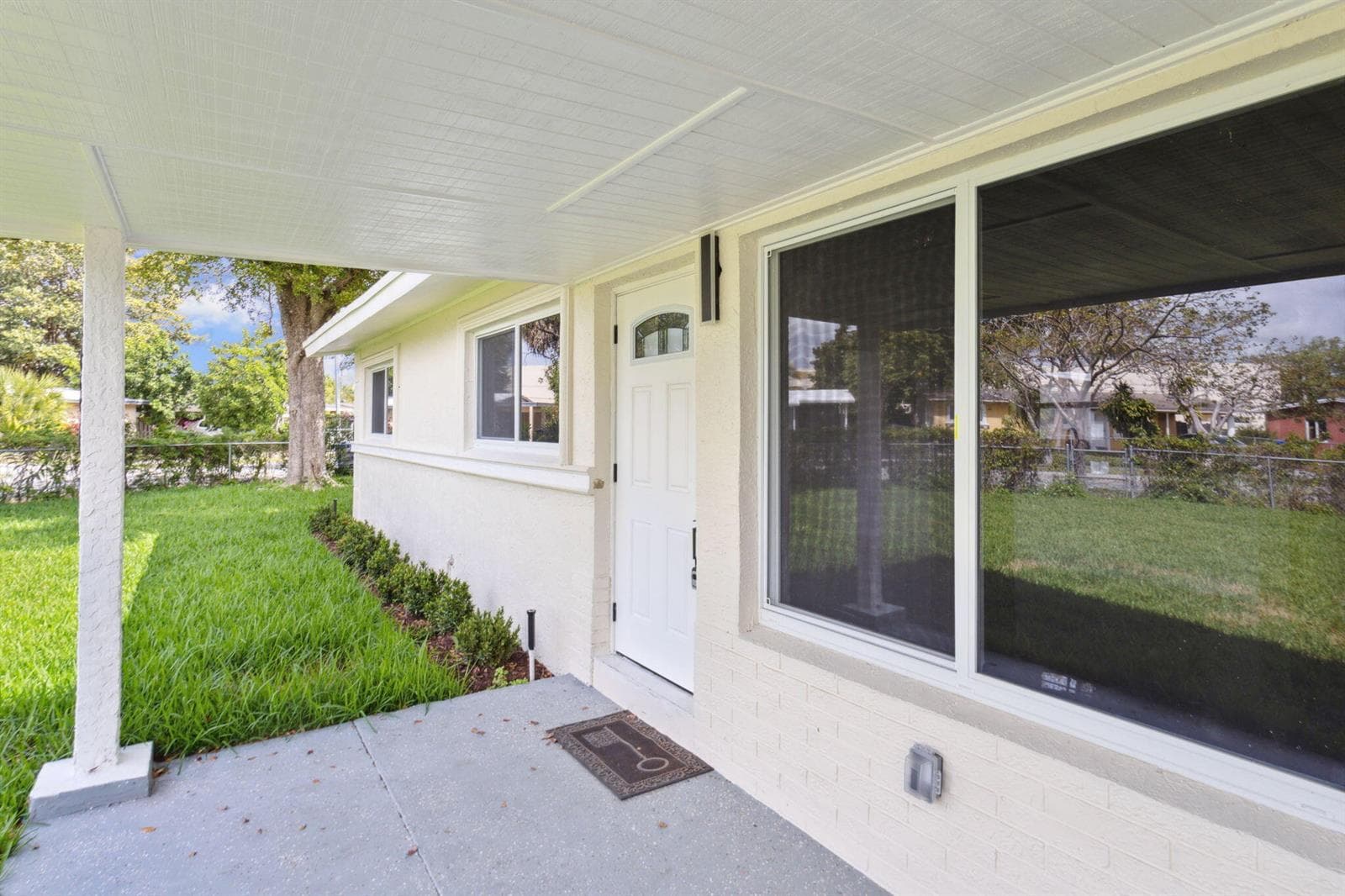1530 NW 18TH Court, Fort Lauderdale, FL 33311 photo 5