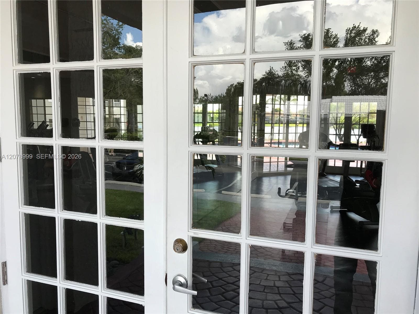 2851 N Oakland Forest Dr # 102, Oakland Park, FL 33309 photo 2