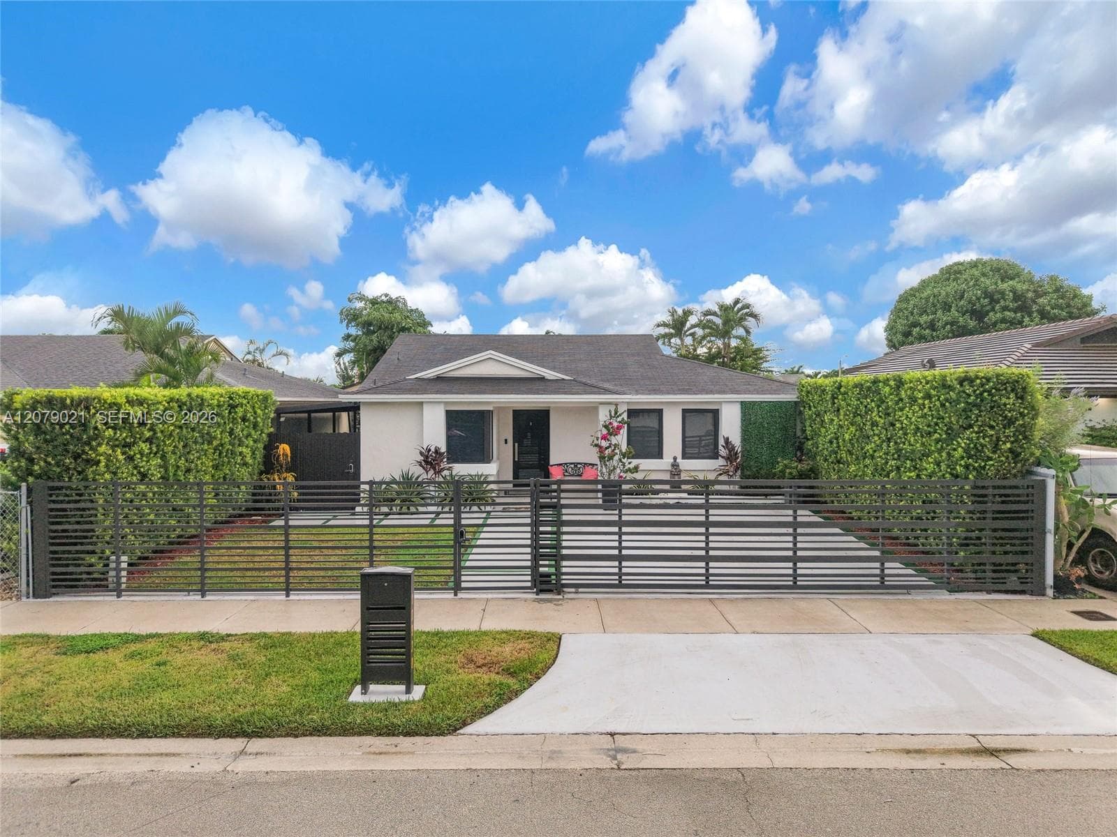 12330 SW 192nd Ter, Miami, FL 33177 photo 3