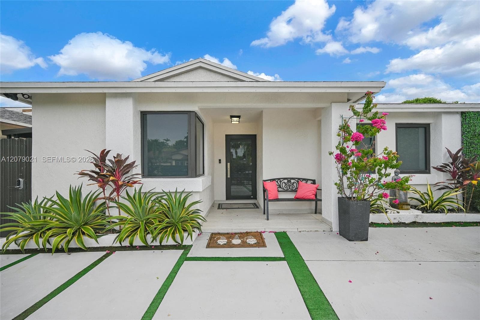 12330 SW 192nd Ter, Miami, FL 33177 photo 4