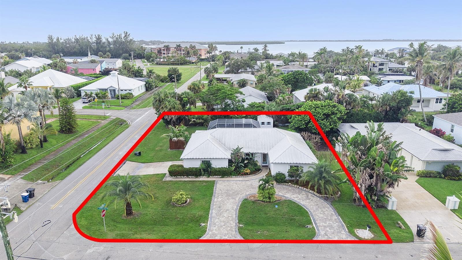 1577 THUMB POINT Drive, Fort Pierce, FL 34949 photo 3