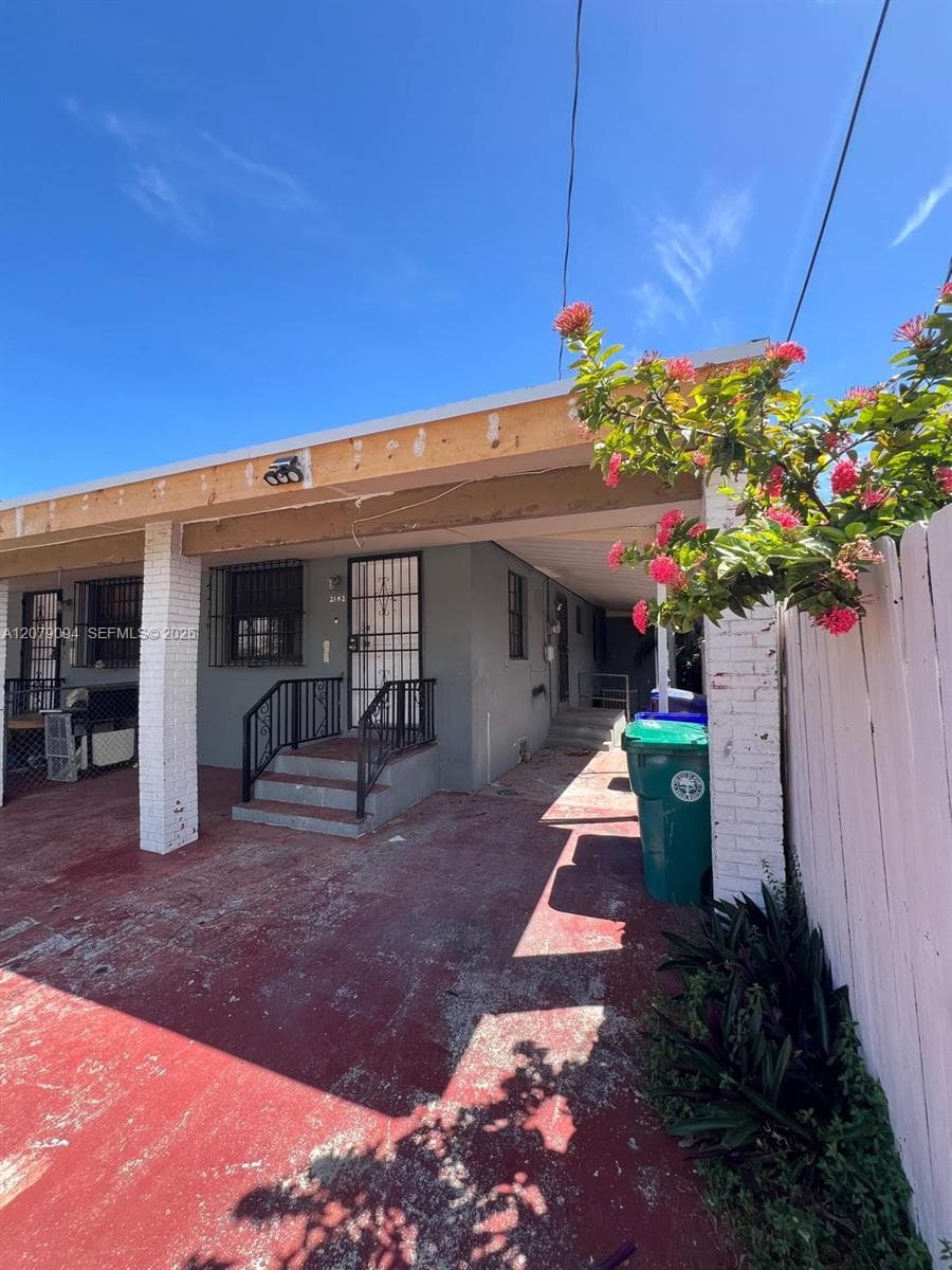 2140 NW 1st Ter # A, Miami, FL 33125 photo 2