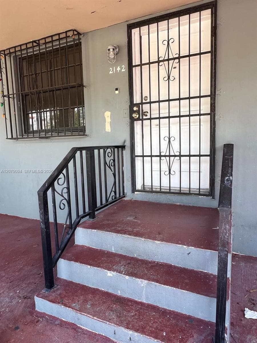 2140 NW 1st Ter # A, Miami, FL 33125 photo 4