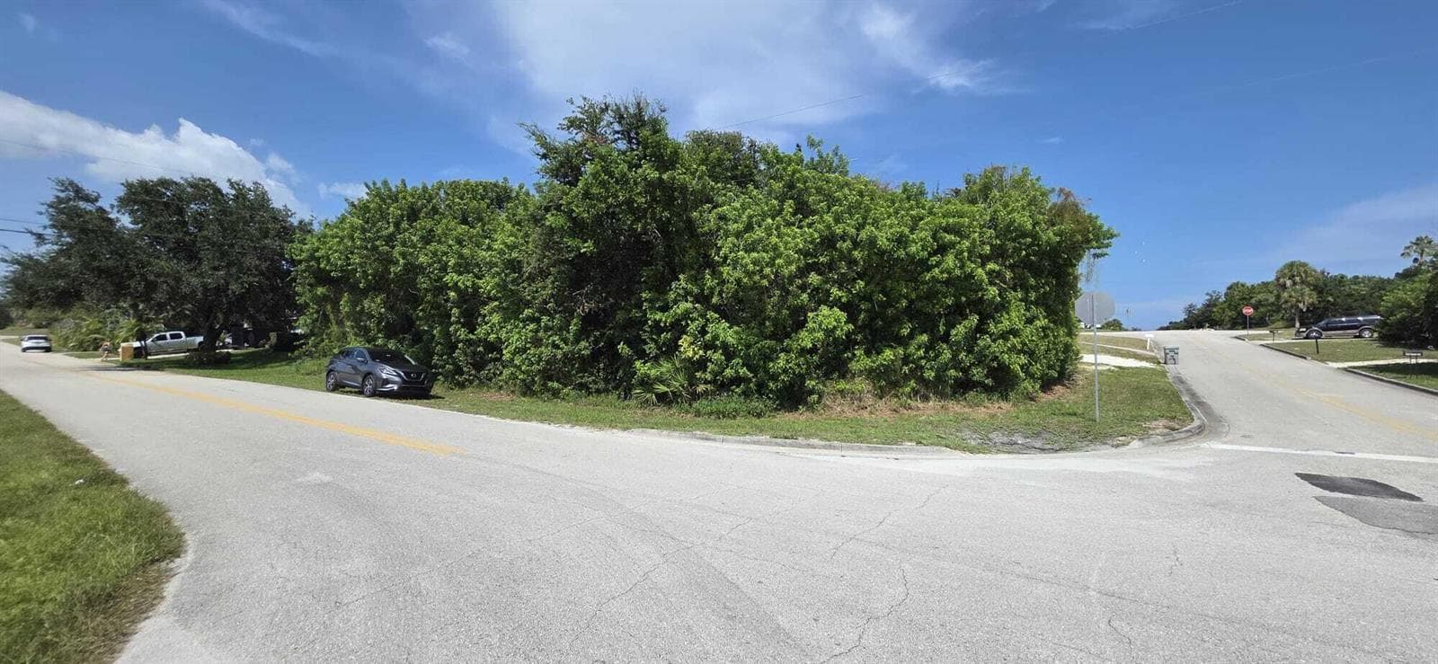 1330 4th Avenue SW, Vero Beach, FL 32962 photo 3