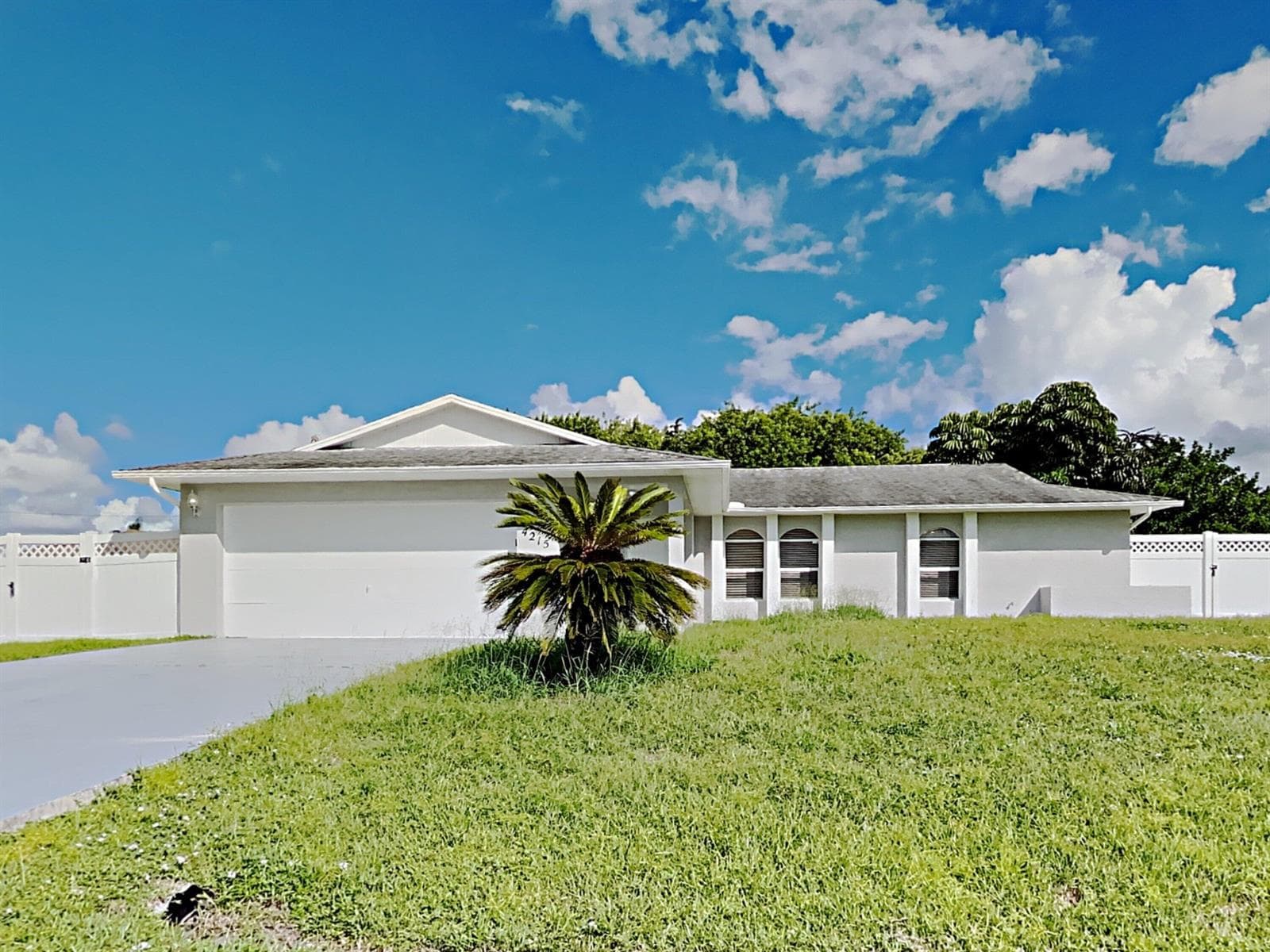 4215 SW JARMER Road, Port St. Lucie, FL 34953