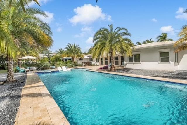 400 NE 2nd St # 1, Pompano Beach, FL 33060