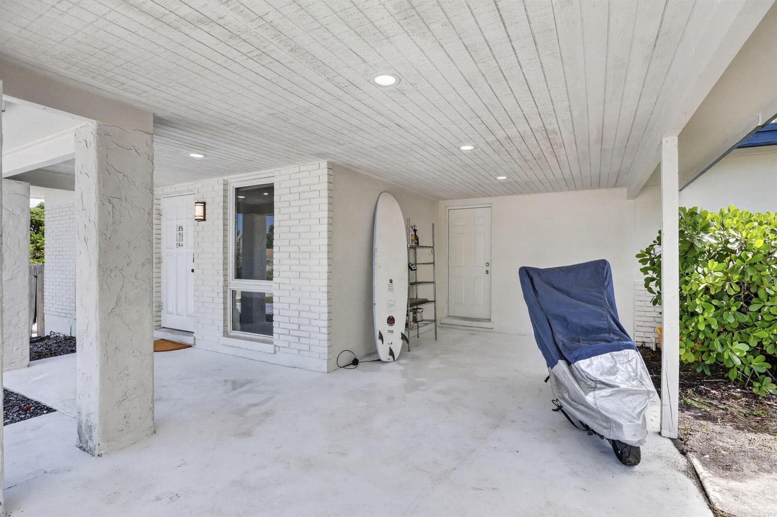 840 Bradley Street, West Palm Beach, FL 33405 photo 4