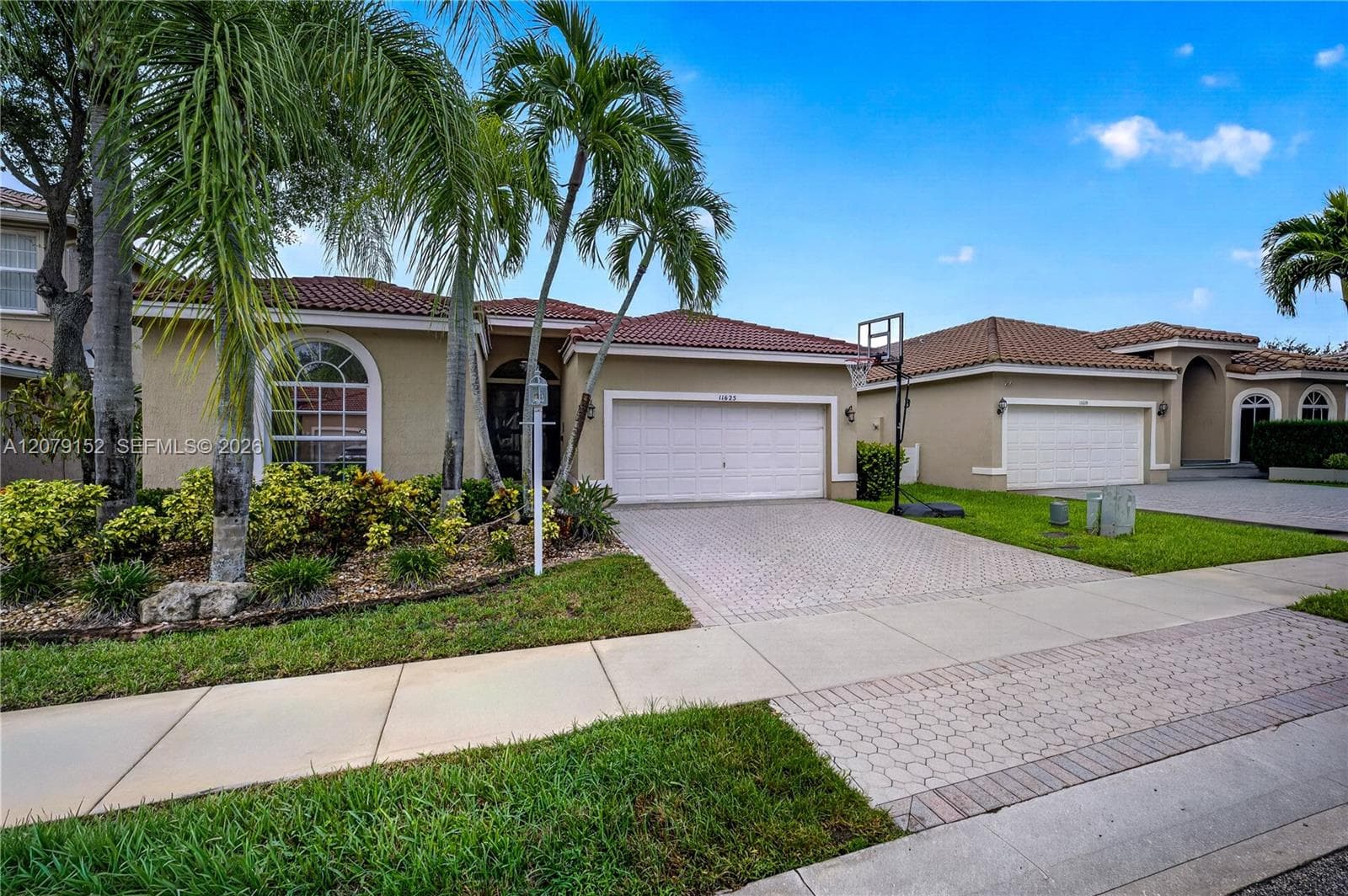 11625 NW 48th St, Coral Springs, FL 33076 photo 2