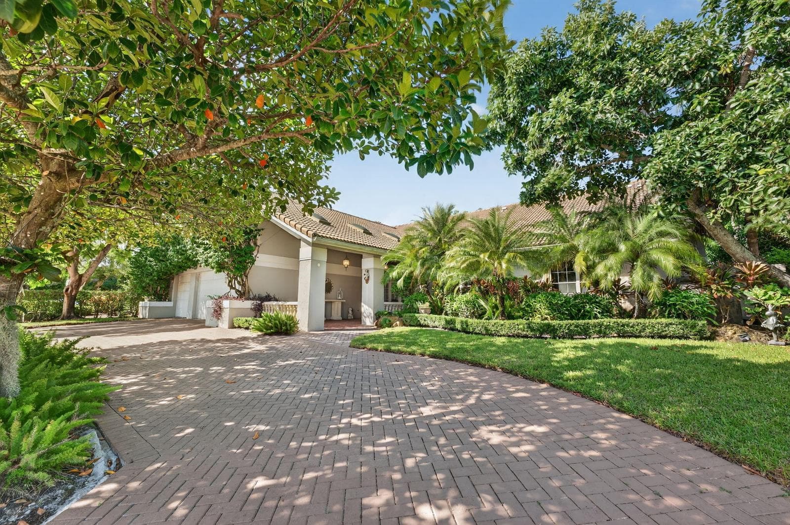 7205 MANDARIN Drive, Boca Raton, FL 33433