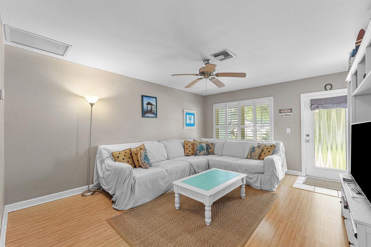 612 NW 7th Court, Boynton Beach, FL 33426 photo 5