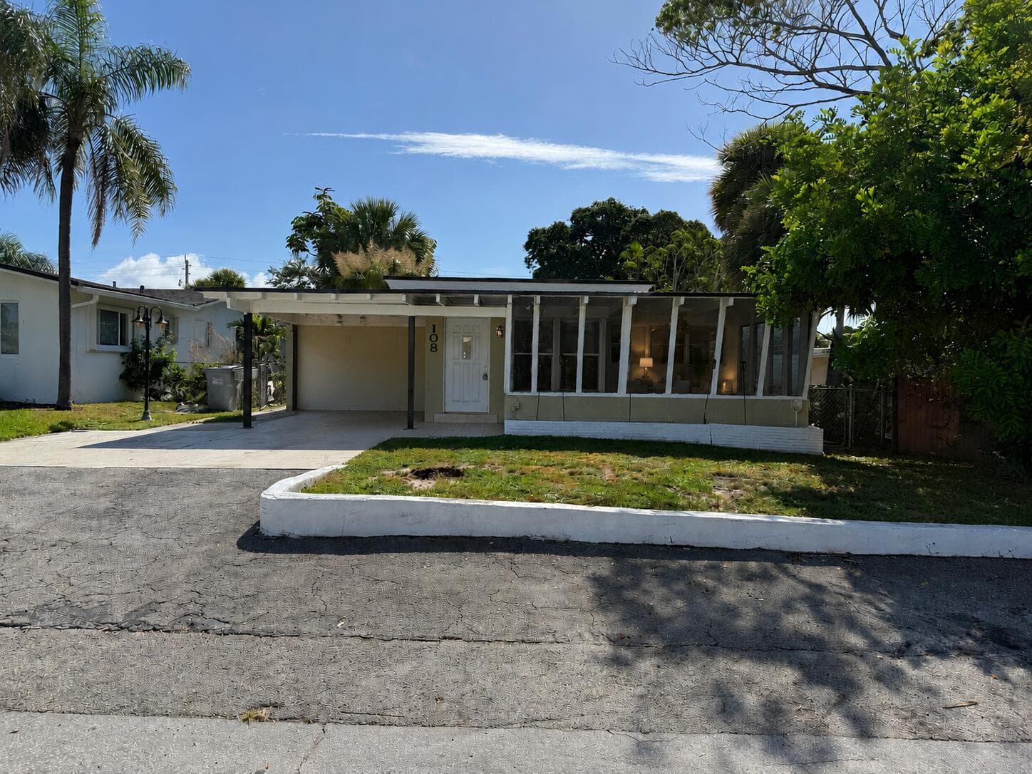 108 SE 10th Avenue # Front, Pompano Beach, FL 33060