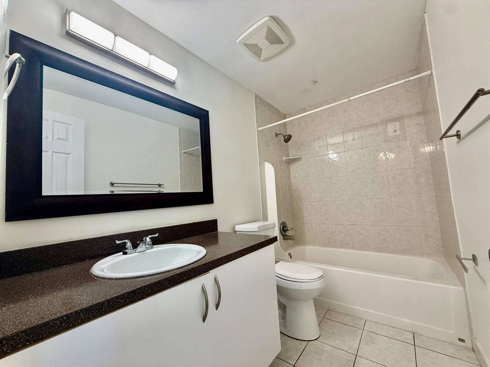 329 Gulfstream Road, Dania Beach, FL 33004 photo 4