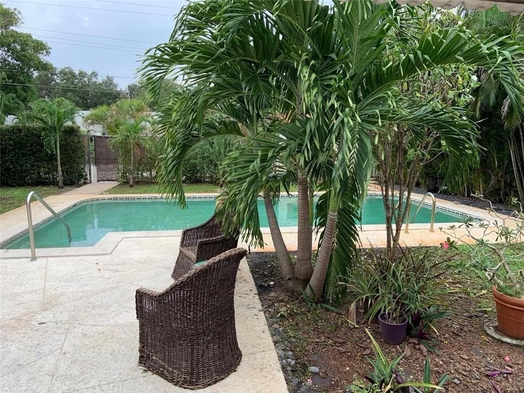 1935 Adams Street, Hollywood, FL 33020 photo 3