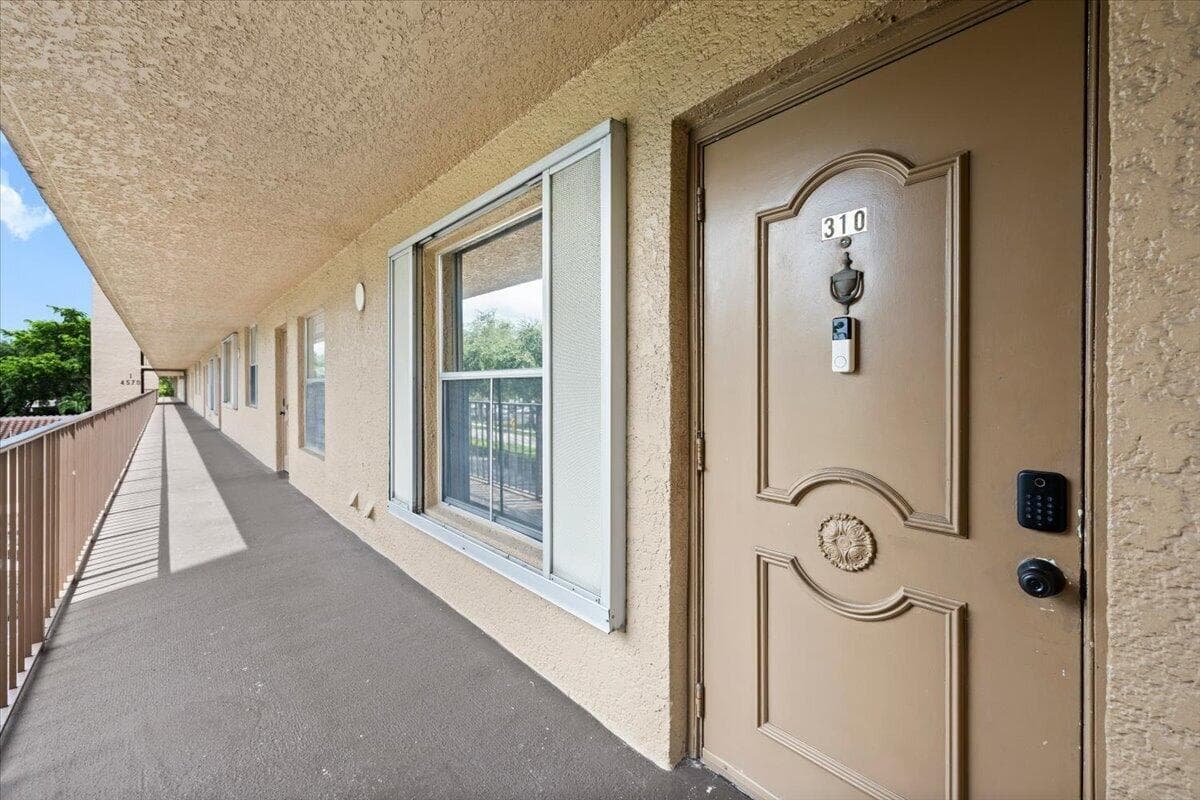 4570 NW 18TH Avenue # 310, Deerfield Beach, FL 33064 photo 5