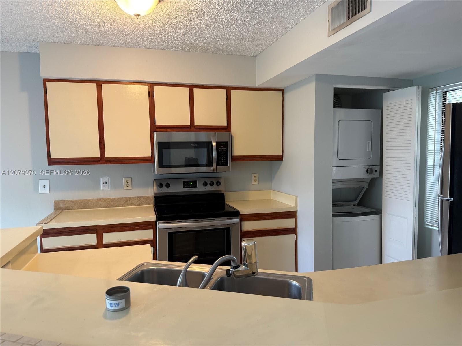 9999 Summerbreeze Dr # 119, Sunrise, FL 33322