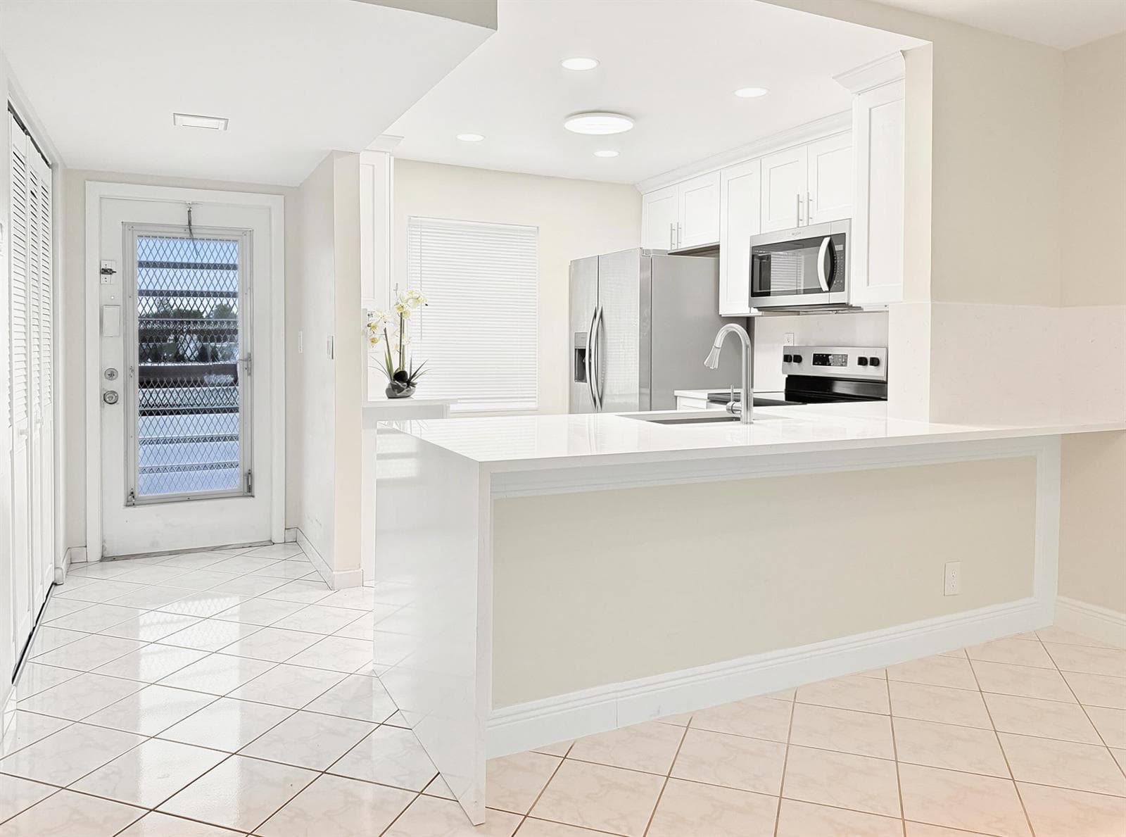 9272 SW 3RD Street # 404, Boca Raton, FL 33428 photo 3