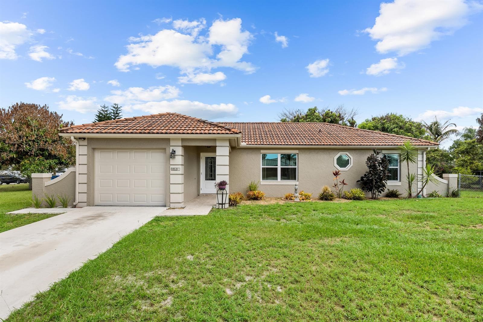 265 SW DALTON Circle, Port St. Lucie, FL 34953