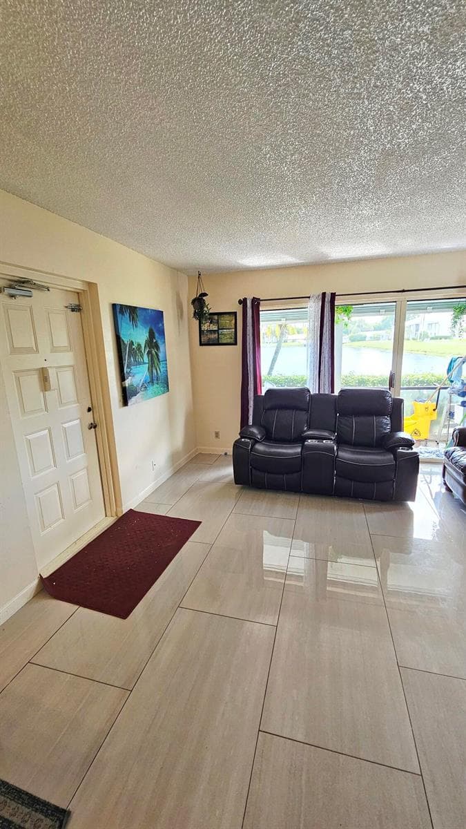 1004 Green Pine Boulevard # G1, West Palm Beach, FL 33409 photo 4
