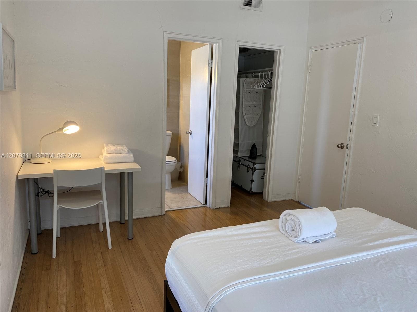 1011 9th St # 8, Miami Beach, FL 33139 photo 5