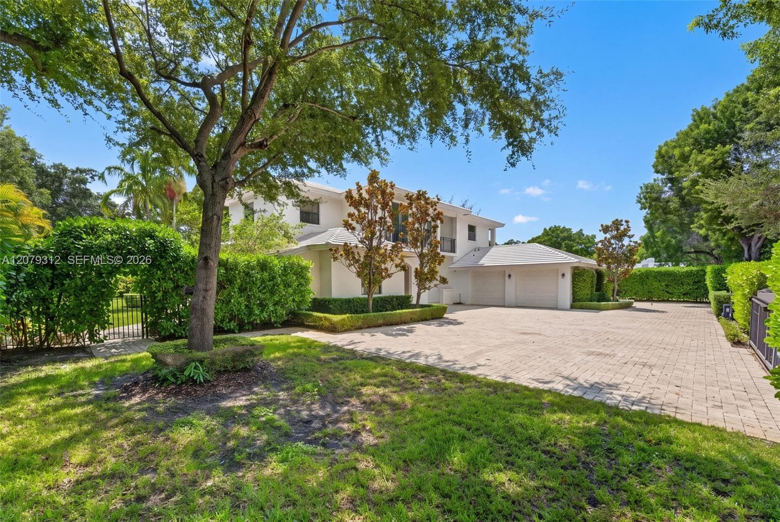 7641 SW 59th Ct, South Miami, FL 33143 photo 2