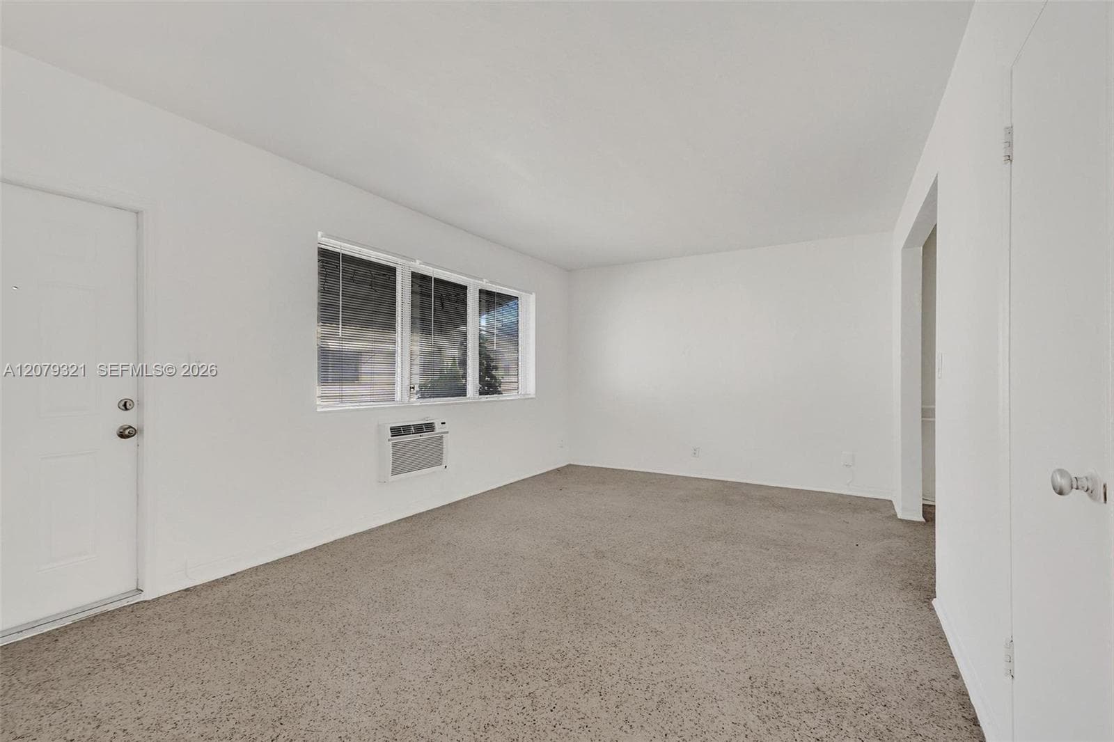700 82nd St # 3, Miami Beach, FL 33141