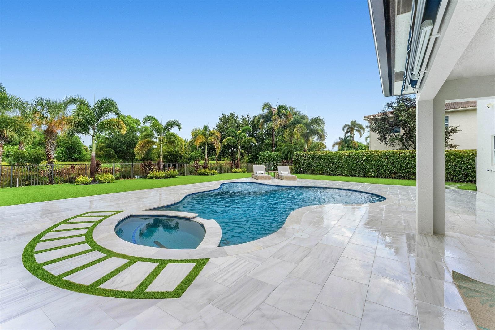 141 UMBRELLA Place, Jupiter, FL 33458 photo 4
