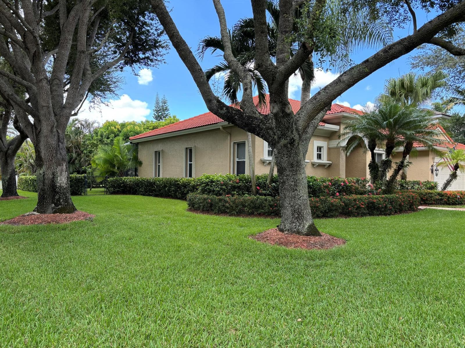 391 Mallard Point, Jupiter, FL 33458 photo 3