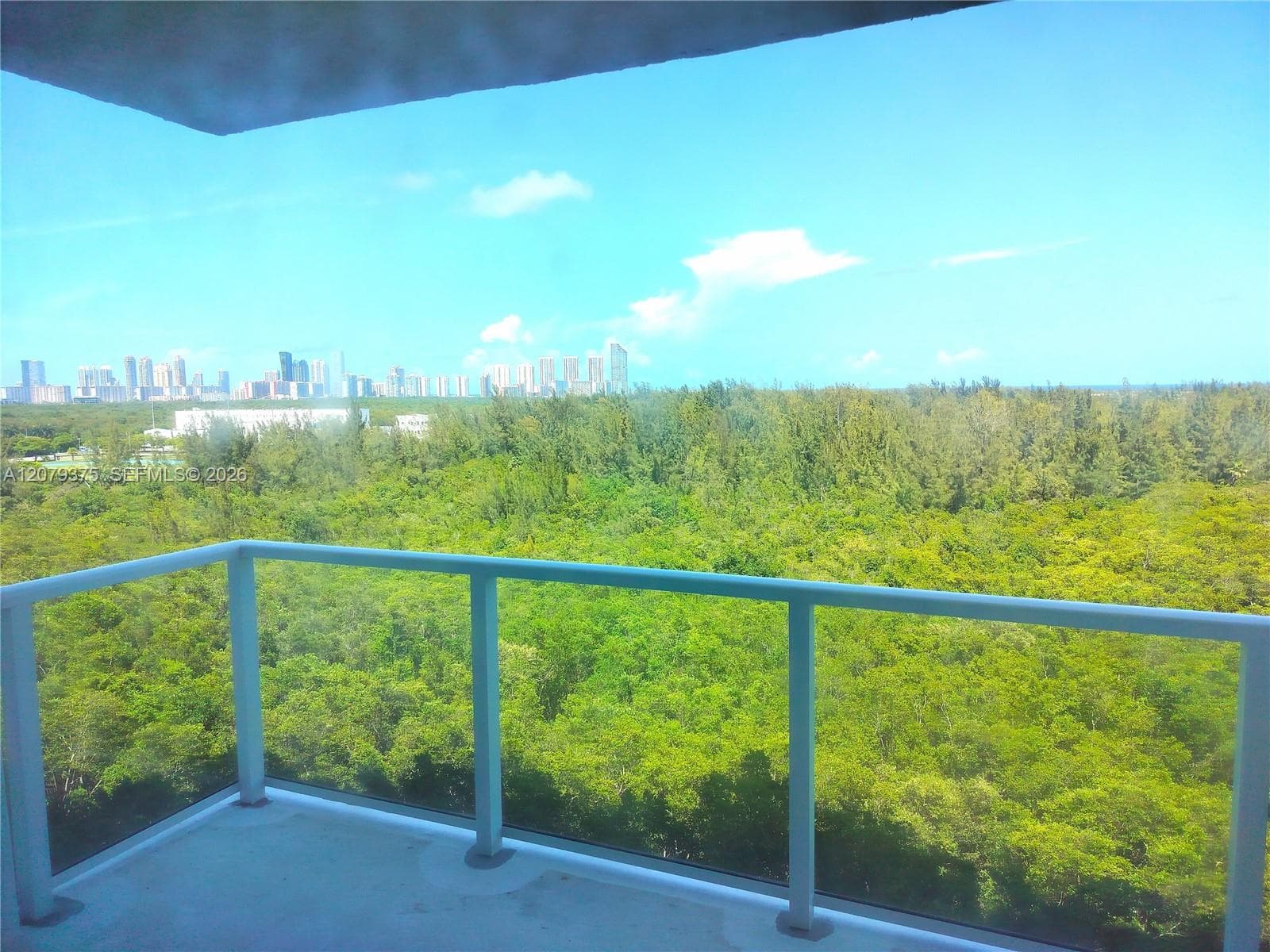 14951 Royal Oaks Ln # 1006, North Miami, FL 33181 photo 3
