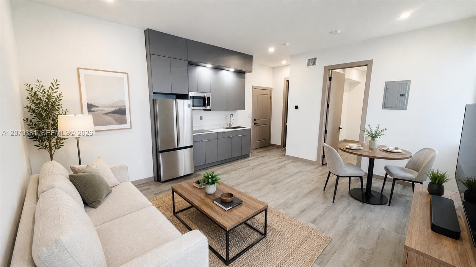 768 NW 2nd St # 2, Miami, FL 33128