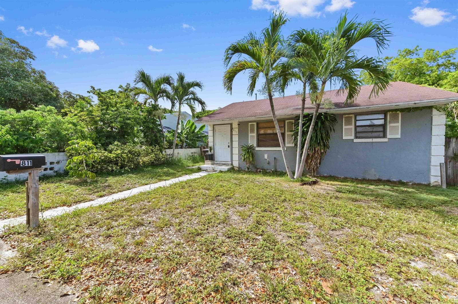 811 32nd Street, West Palm Beach, FL 33407 photo 2
