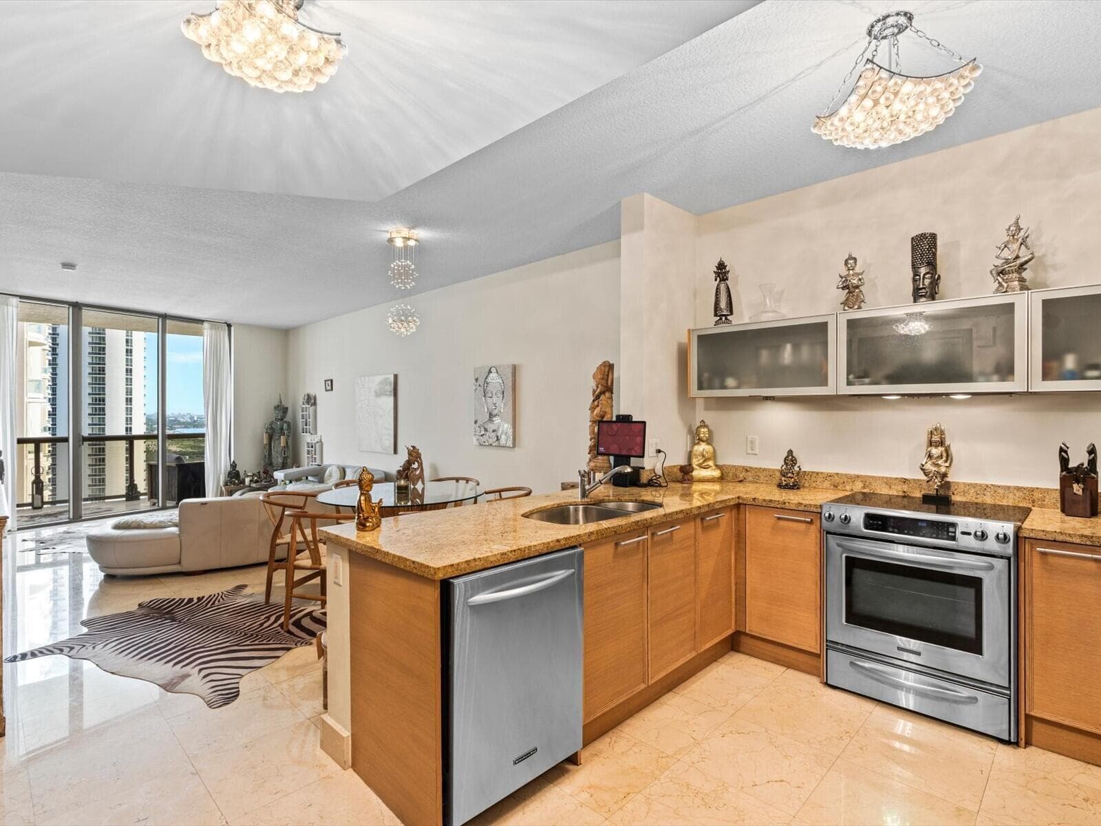 17275 Collins Avenue # Unit 2403, Sunny Isles Beach, FL 33160